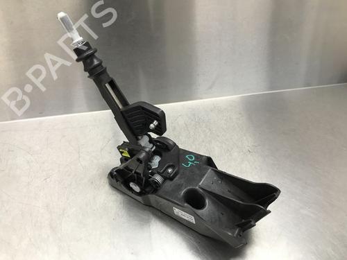 Used Gear lever NISSAN QASHQAI II SUV (J11, J11_) 1.5 dCi (110 hp) 10854084