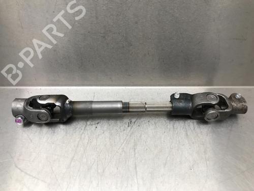 Used Steering column universal joint TOYOTA YARIS (_P9_) 1.3 VVT-i (SCP90_, SCP90R) (87 hp) 13185257