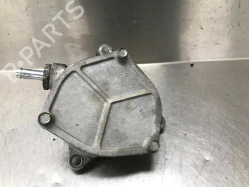 Used Vacuum pump SUBARU IMPREZA Hatchback (GR, GH, G3) 2.0 D AWD (150 hp) 17761210
