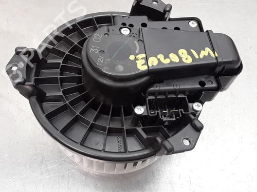 Used Heater blower motor TOYOTA YARIS (_P13_) 1.5 Hybrid (NHP130_, NHP130) (101 hp) 10830513