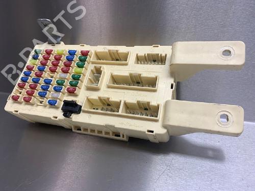 Used Fuse box HYUNDAI SANTA FÉ II (CM) 2.2 CRDi GLS 4x4 (150 hp) 10842715