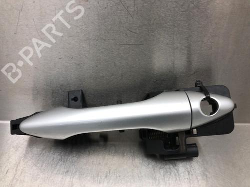 Used Front left exterior door handle HYUNDAI ix35 (LM, EL, ELH) 2.0 (163 hp) 15795149
