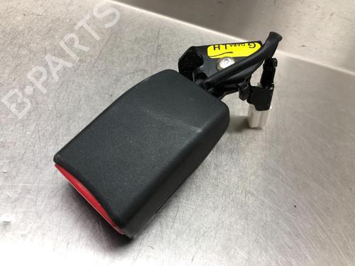 Used Seat buckle MAZDA 2 Hatchback (DL, DJ) 1.5 SKYACTIV-G (90 hp) 13183655