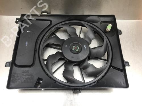 Used Radiator fan HYUNDAI i30 Estate (GD) 1.6 GDI (135 hp) 16762406