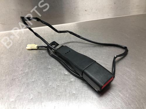 Used Seat buckle SUZUKI VITARA (LY) 1.6 DDiS (APK 416D) (120 hp) 13185398
