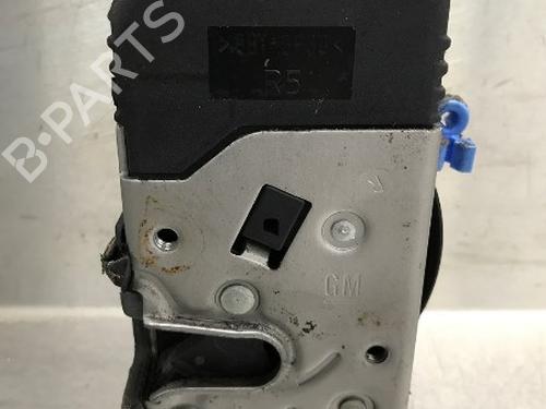 Used Front right lock NISSAN PRIMASTAR Van (X83) 1.9 dCi 80 (82 hp) 16911242