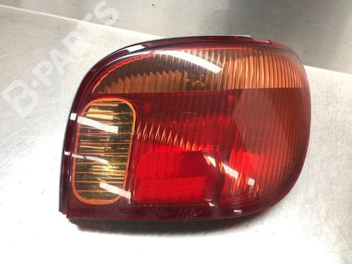 Used Right taillight Right taillight TOYOTA YARIS (_P1_) 1.3 (SCP12_, SCP13_, SCP12R, SCP13R) (87 hp) 11097385 11097385