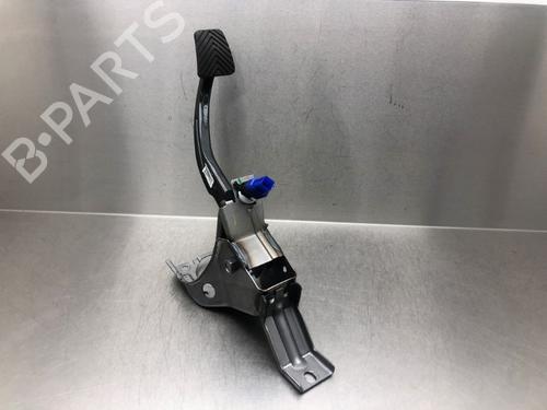 Used Break pedal HYUNDAI KONA (OS, OSE, OSI) 1.0 T-GDi (120 hp) 17362955