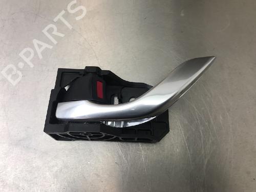 Used Front left exterior door handle MAZDA CX-5 (KE, GH) 2.2 D (KE2FW) (150 hp) 10847634