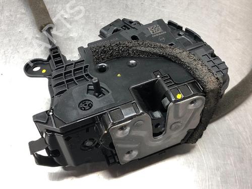 Rear right lock NISSAN MICRA V (K14) 0.9 IG-T | BP13185898C99