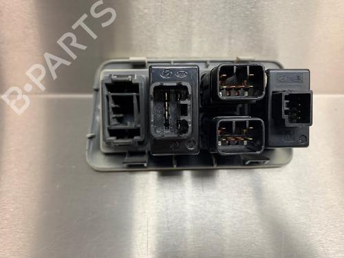 Switch HYUNDAI SANTA FÉ II (CM) 2.2 CRDi GLS 4x4 | BP10842734I30 