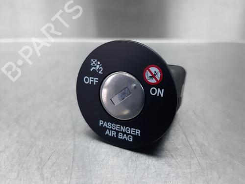 Used Switch KIA RIO III (UB) 1.2 CVVT (84 hp) 10856068