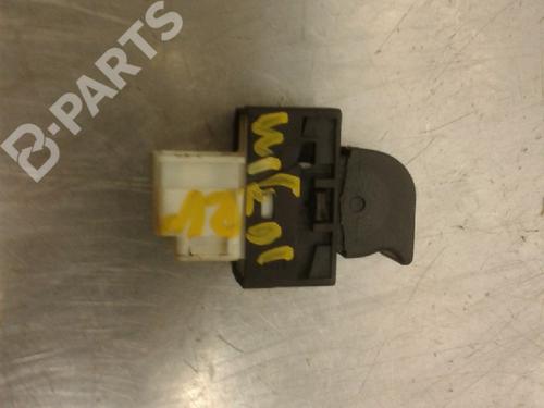 Used Switch Switch TOYOTA YARIS (_P9_) 1.0 VVT-i (KSP90_, KSP90R) (69 hp) 10827785 10827785