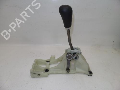 Used Gear lever TOYOTA COROLLA Liftback (_E11_) 1.6 (ZZE112_, ZZE112R) (110 hp) 10823402