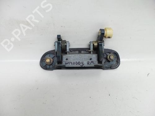 Høyre bak utvendig håndtak MAZDA PREMACY (CP) 1.9 (CP8W) | BP10823565C130 