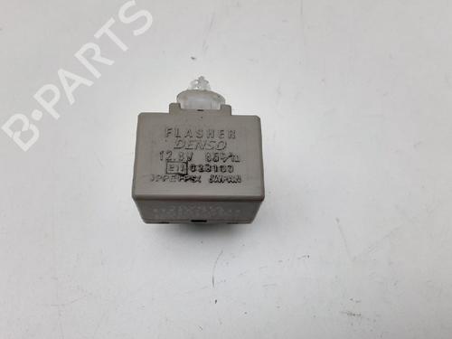 Used Electronic sensor TOYOTA AVENSIS VERSO (_M2_) 2.0 D (CLM20_, CLM20R) (116 hp) 13174476