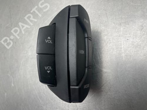 Used Steering wheel controls CHEVROLET EPICA (KL1_) 2.5 (156 hp) 13182965