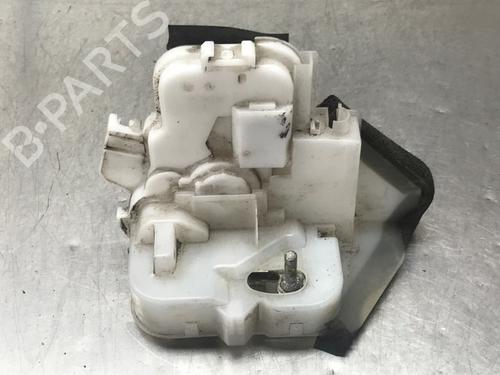 Used Rear left lock SUBARU IMPREZA Hatchback (GR, GH, G3) 2.0 D AWD (150 hp) 15219222