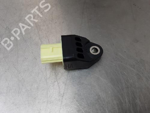 Module électronique TOYOTA AURIS (_E18_) 1.8 Hybrid (ZWE186_, ZWE186R) (136 hp) 10848129