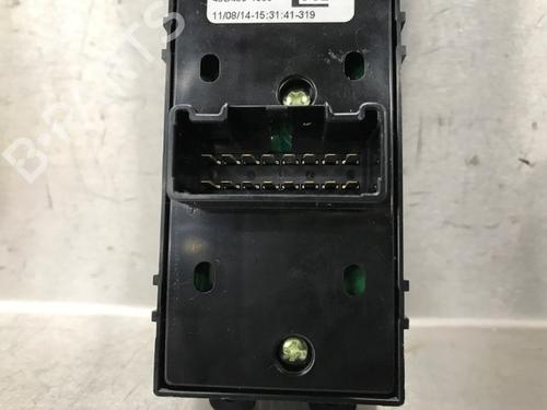 Switch KIA CEE'D Sportswagon (JD) 1.6 GDI | BP16407913I30 