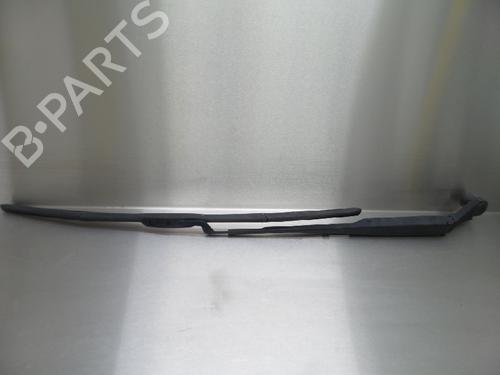 Used Front windshield wiper arm HYUNDAI i20 I (PB, PBT) 1.4 (101 hp) 13168754