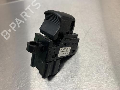 Used Switch NISSAN JUKE (F15) 1.6 (117 hp) 10845399