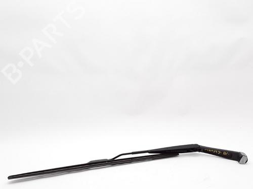 Used Front windshield wiper arm KIA RIO IV (YB, SC, FB) 1.0 T-GDI 100 (101 hp) 13170816