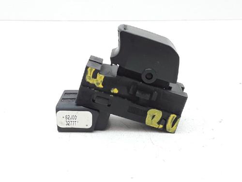 Used Switch Switch SUZUKI SPLASH (EX) 1.3 CDTI (A5B413D) (75 hp) 10838567 10838567