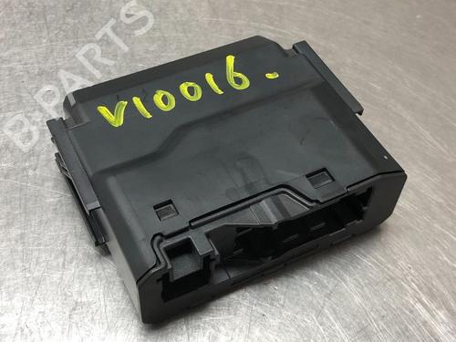 Used Fuse box TOYOTA YARIS (_P21_, _PA1_, _PH1_) 1.5 Hybrid (MXPH11) (92 hp) 12069629