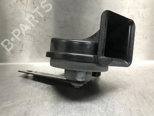 Used Horn NISSAN NV200 Van e-NV (ME0N) (109 hp) 17375686