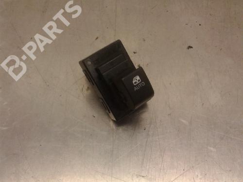 switch-kia-ceed-hatchback-ed-16-crdi-90-2006-2007-2008-2009-2010-2011-2012-10828611 main image