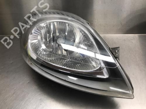 Højre forlygte NISSAN PRIMASTAR Van (X83) 1.9 dCi 80 (82 hp) 16531775