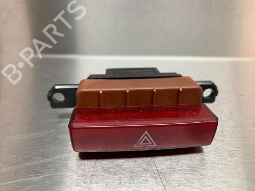 Used Warning switch HONDA ACCORD VIII Estate (CW) 2.2 i-DTEC (CW3) (150 hp) 13175951
