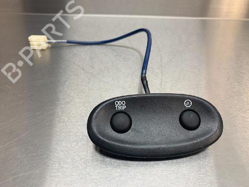 Used Switch TOYOTA YARIS (_P1_) 1.5 (NCP13_, NCP13R) (106 hp) 10846453