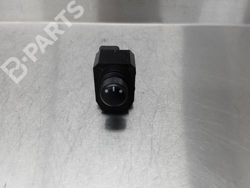 Used Switch Switch SUZUKI SWIFT IV (FZ, NZ) 1.2 (AZH412, ZC72S) (94 hp) 10858418 10858418