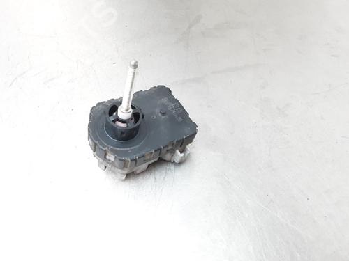 Used Headlight adjuster motor SUBARU IMPREZA Hatchback (GR, GH, G3) 2.0 D AWD (150 hp) 13177755