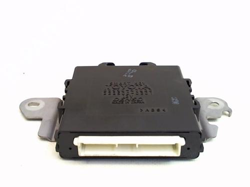 Used Control unit Control unit TOYOTA PRIUS Liftback (_W2_) 1.5 Hybrid (NHW20_, NHW20R) (112 hp) 10821627 10821627