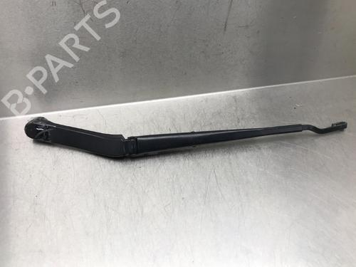 Used Front windshield wiper arm LEXUS IS III (_E3_) 300h (AVE30_, AVE30R) (223 hp) 13610411