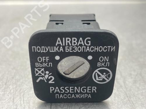 Used Switch MITSUBISHI OUTLANDER III (GG_W, GF_W, ZJ, ZL, ZK) Plug-in Hybrid (GG2W) (200 hp) 10856613