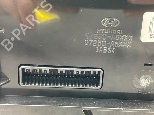 Climate control HYUNDAI i30 Estate (GD) 1.6 GDI | BP17642033I5 