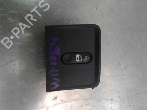 Used Switch NISSAN PRIMERA Estate (WP12) 1.9 dCi (120 hp) 10826137