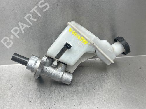 Used Brake master cylinder KIA SPORTAGE III (SL) 2.0 CVVT AWD (163 hp) 16734603