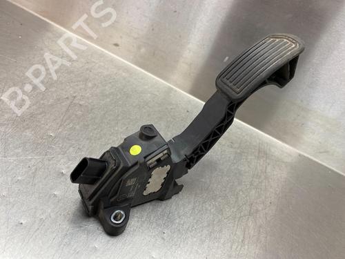 Used Pedal TOYOTA RAV 4 IV (_A4_) 2.5 Hybrid 4WD (AVA44_) (155 hp) 11331630