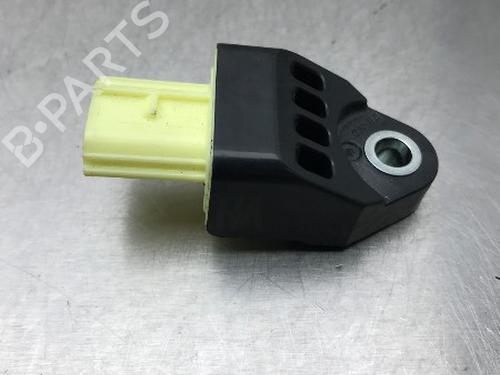 Elektronisk modul TOYOTA AURIS (_E18_) 1.8 Hybrid (ZWE186_, ZWE186R) (136 hp) 12489537