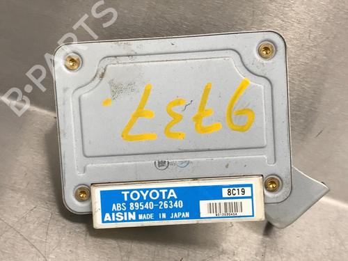 Used Electronic module TOYOTA HIACE IV Van (__H1_, __H2_) 2.5 D-4D 4WD (KLH18, KLH28) (102 hp) 10852712