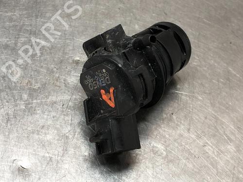 Used Washer pump SUZUKI CELERIO (LF) 1.0 (AVK310) (68 hp) 13610439