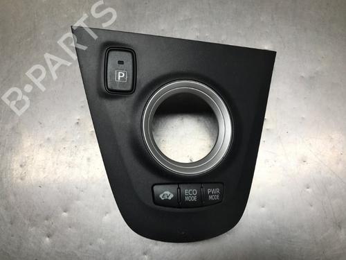 Used Other Other TOYOTA AURIS (_E15_) 1.8 Hybrid (ZWE150_, ZWE150R) (136 hp) 33218224 33218224