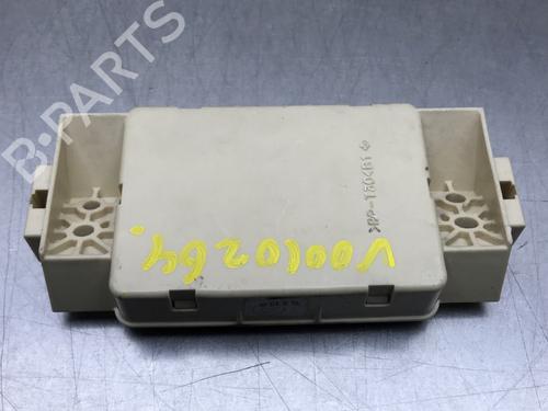 Used Fuse box LEXUS SC Convertible (UZZ40_) 430 (UZZ40_, UZZ40R) (286 hp) 16734235