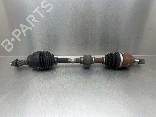 Used Left front driveshaft HYUNDAI i30 Estate (PDE) 1.6 CRDi (110 hp) 17642514