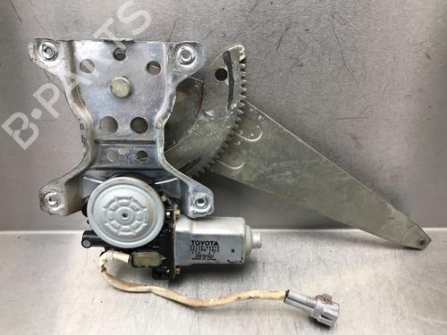 Used Rear right window mechanism TOYOTA LAND CRUISER 90 (_J9_) 3.0 TD (KZJ90_, KZJ95_, KZJ90R, KZJ95R, KZJ90W, KZJ95W) (125 hp) 13495834